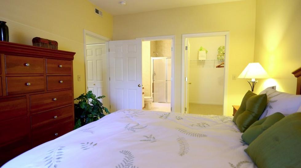 Autumn Oaks Apartments Manchester, MO Valley Park, MO